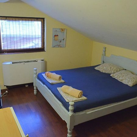 Hostel Bed N Beer Belgrád Kültér fotó
