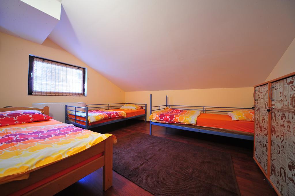 Hostel Bed N Beer Belgrád Szoba fotó