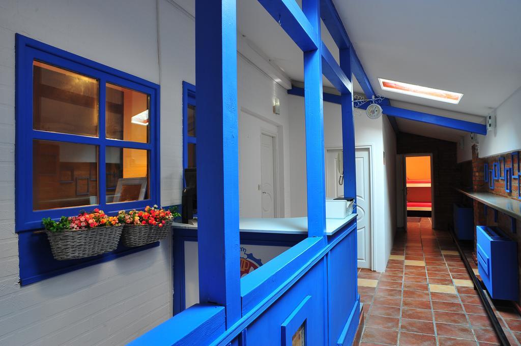 Hostel Bed N Beer Belgrád Kültér fotó