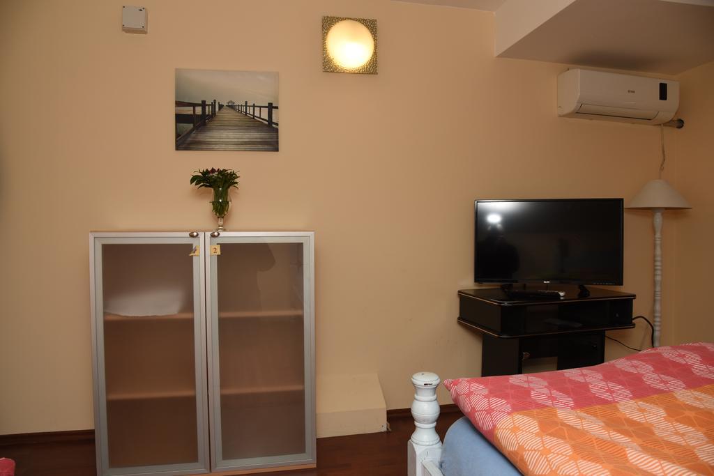 Hostel Bed N Beer Belgrád Kültér fotó