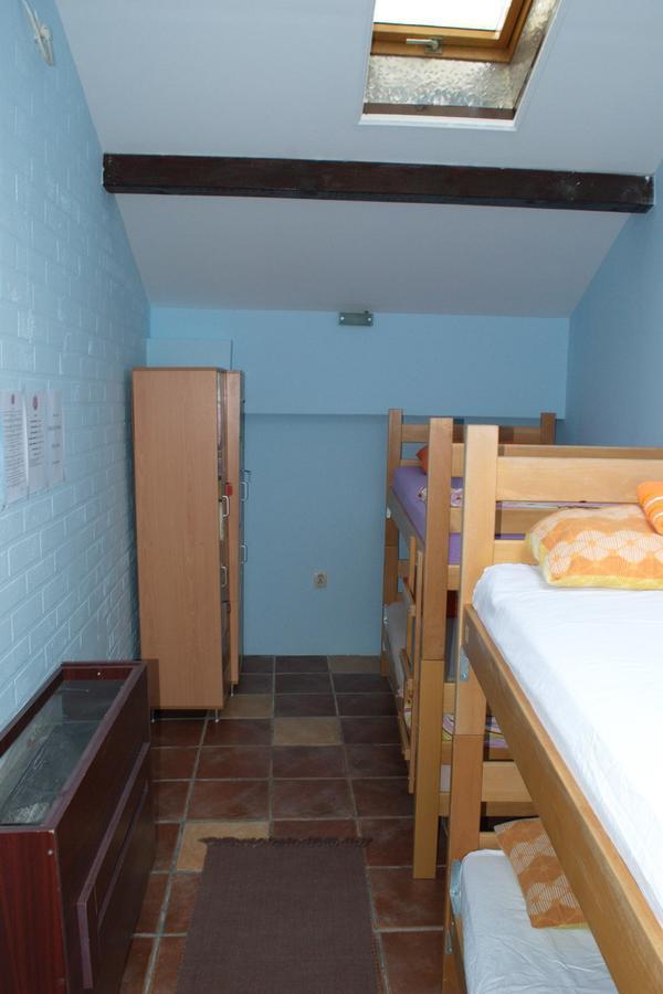 Hostel Bed N Beer Belgrád Kültér fotó
